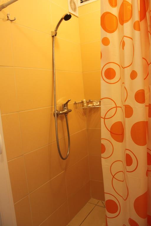 Westend Hostel Kiev Extérieur photo