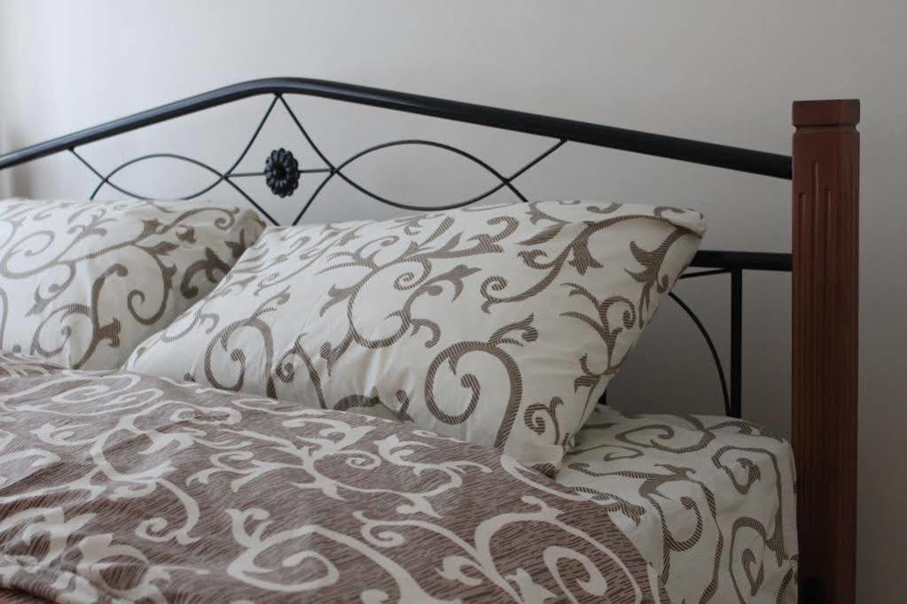 Westend Hostel Kiev Extérieur photo