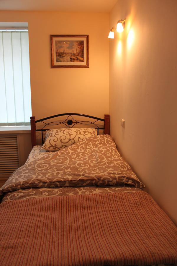 Westend Hostel Kiev Extérieur photo